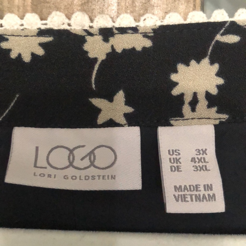 LOGO by Lori Goldstein Floral Jacket 3X - Picture 4 of 7